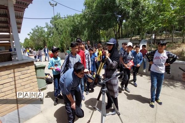 بازدید معاون پرورشی و فرهنگی وزارت آموزش و پرورش از اردوگاه امام خمینی زنجان