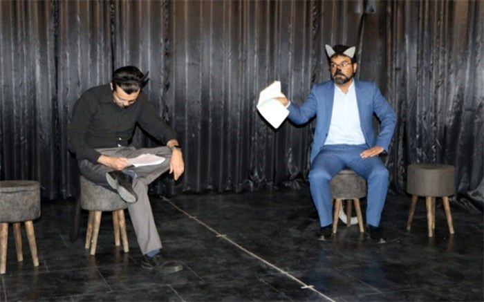 نمایشنامه گربستان به قلم عبدالله بهادری روی صحنه رفت