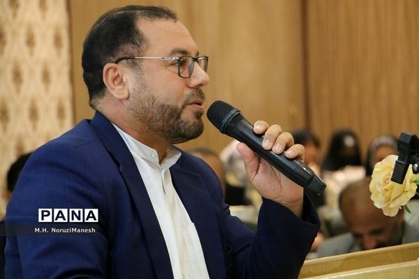 همایش تجلیل از فرزندان شهید شاغل در آموزش و پرورش قم