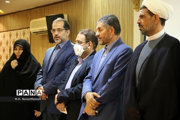 همایش تجلیل از فرزندان شهید شاغل در آموزش و پرورش قم