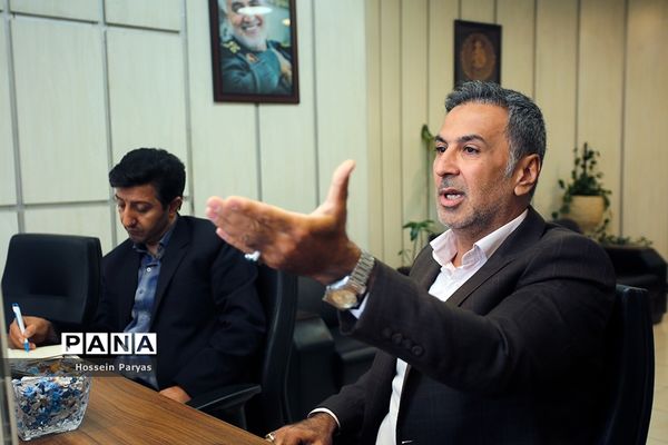 آیین تکریم و معارفه معاونت برنامه‌ریزی، خوداتکایی و نظارت بر امور استان‌ها سازمان دانش‌آموزی