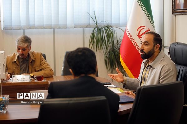 آیین تکریم و معارفه معاونت برنامه‌ریزی، خوداتکایی و نظارت بر امور استان‌ها سازمان دانش‌آموزی