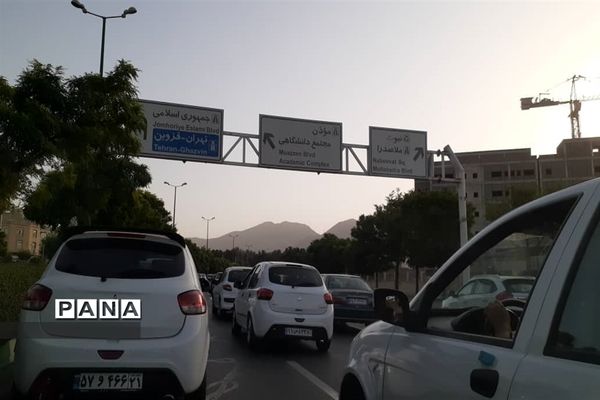 دومین  روز از کنکور  سراسری ۱۴۰۱ در البرز