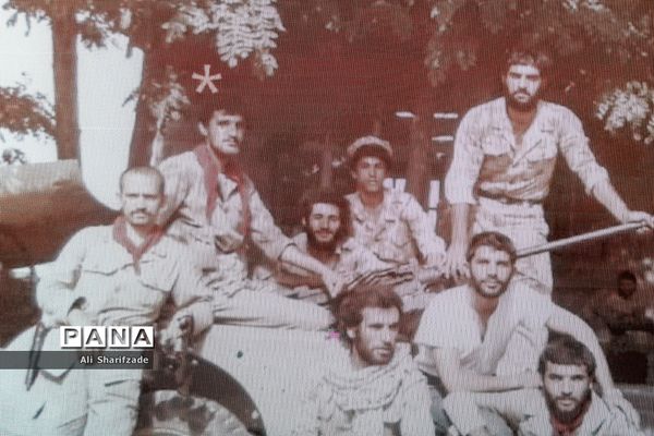 بزرگداشت روزنامه‌نگار و عکاس دفاع مقدس مریم کاظم زاده