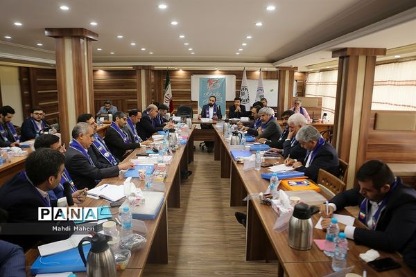 نشست صمیمانه مدیران سازمان دانش‌آموزی سراسر کشور-1