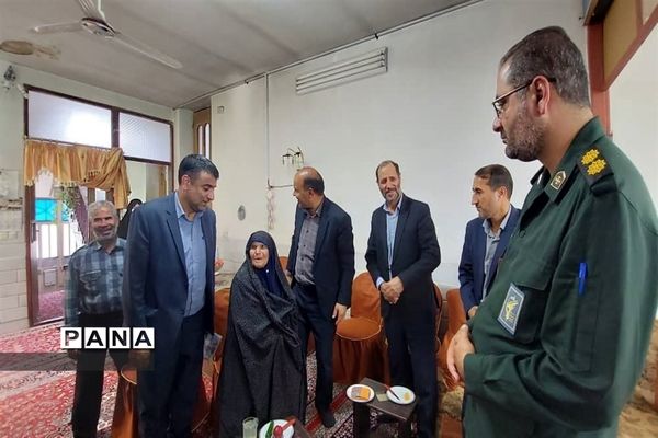 سفر مدیرکل بنیاد شهید استان اصفهان به نائین