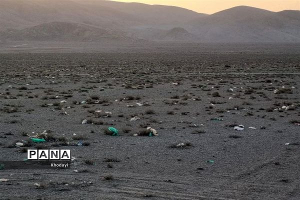 همایش دوستی با طبیعت به مناسبت هفته مبارزه با مواد مخدر در نجف آباد
