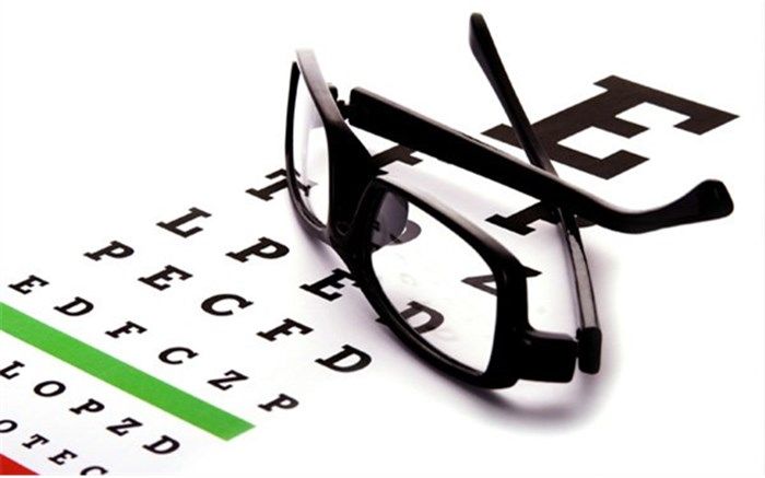 ضرورت نظارت بر سایت‌های فروش لنز و عینک طبی