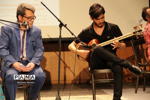 مراسم «عصر دیدار» در اداره فرهنگ و ارشاد اسلامی استان تهران