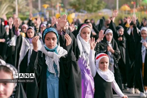 اجتماع بزرگ خانوادگی سلام فرمانده در جهرم