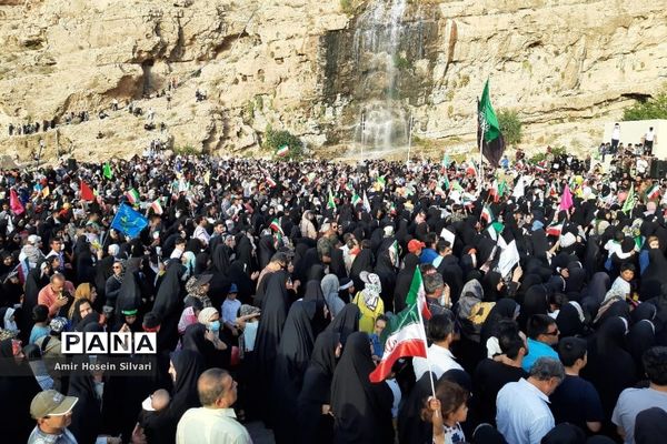 اجتماع بزرگ خانوادگی سلام فرمانده در جهرم