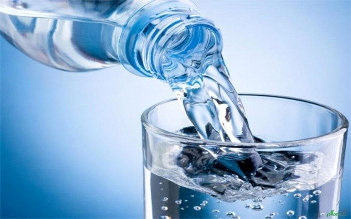 آب خوردن چه کمکی به سیستم ایمنی بدن می‌کند؟