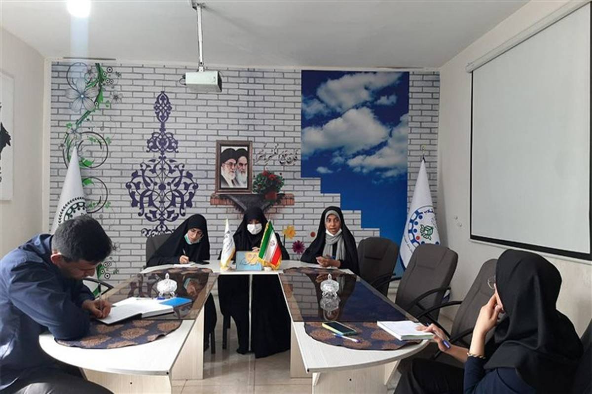 برگزاری هم‌اندیشی با دانش‌آموزان با هدف نیل به راهکارهای پیشگیری از اعتیاد