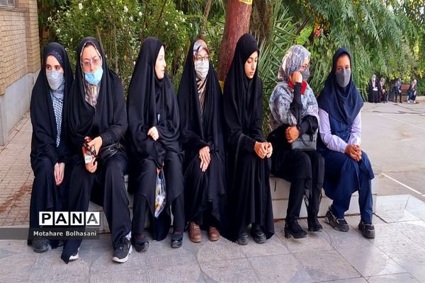 برگزاری همایش معرفی رشته معارف برای دانش‌آموزان ورودی پایه دهم در دبیرستان فیض کاشانی