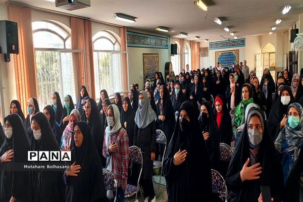 برگزاری همایش معرفی رشته معارف برای دانش‌آموزان ورودی پایه دهم در دبیرستان فیض کاشانی