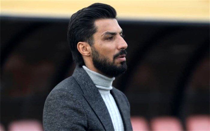 سیدصالحی: دلالان فوتبال ایران را گروگان گرفته‌اند