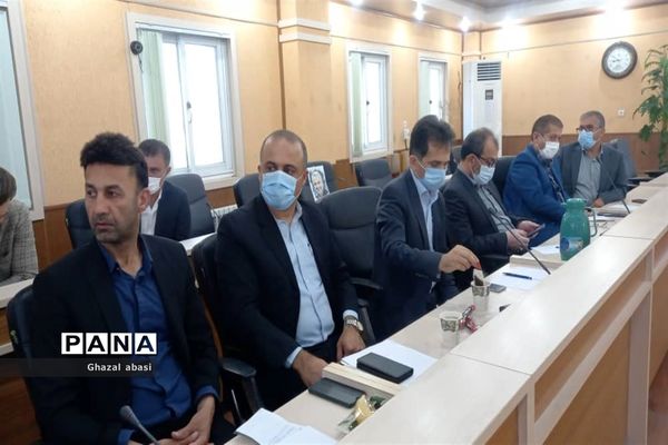 جلسه کارگروه توسعه، برنامه‌ریزی و عمران در شهرستان محمودآباد