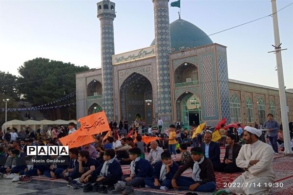 برگزاری جشن بزرگ عهد با امام در کاشمر