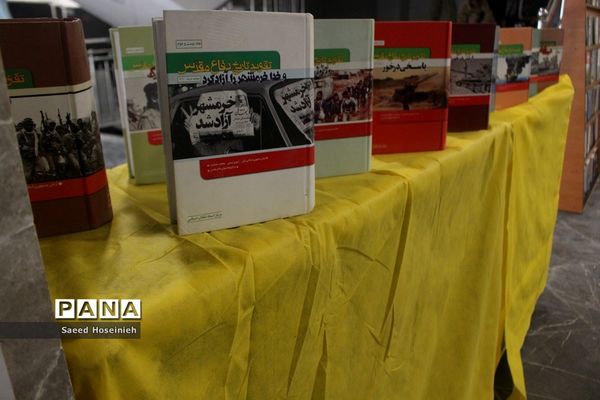 افتتاح نگارخانه مقاومت و برگزاری نشست تشریح یادواره شهدای ارتش در قم