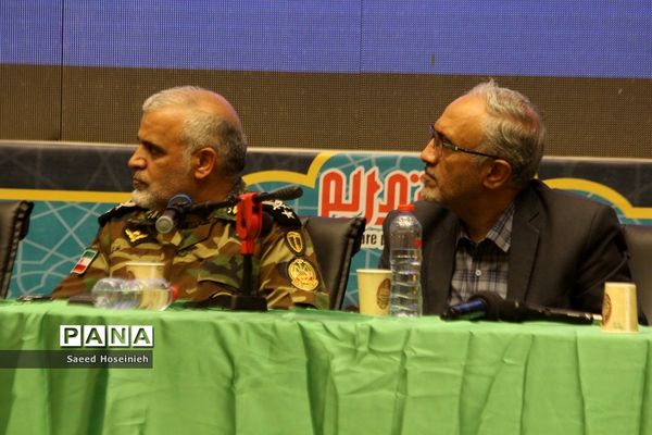 افتتاح نگارخانه مقاومت و برگزاری نشست تشریح یادواره شهدای ارتش در قم