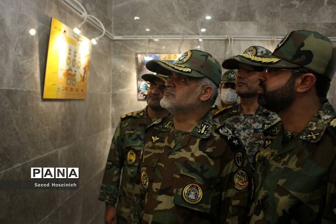 افتتاح نگارخانه مقاومت و برگزاری نشست تشریح یادواره شهدای ارتش در قم