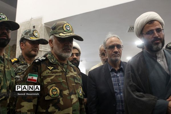افتتاح نگارخانه مقاومت و برگزاری نشست تشریح یادواره شهدای ارتش در قم