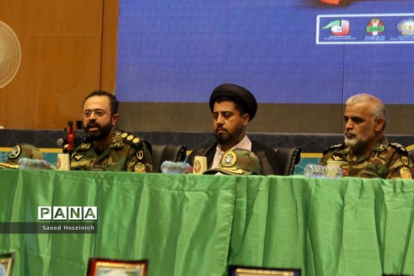افتتاح نگارخانه مقاومت و برگزاری نشست تشریح یادواره شهدای ارتش در قم