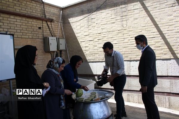 برپایی موکب دانش‌آموزی و فرهنگیان به‌مناسبت عید غدیر در شیراز