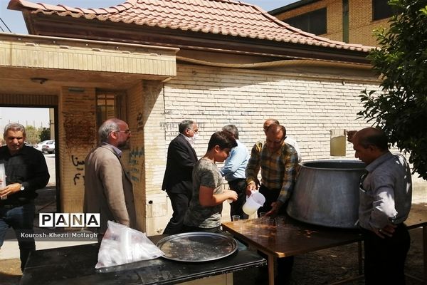 برپایی موکب دانش‌آموزی جشن غدیر در مدارس کازرون