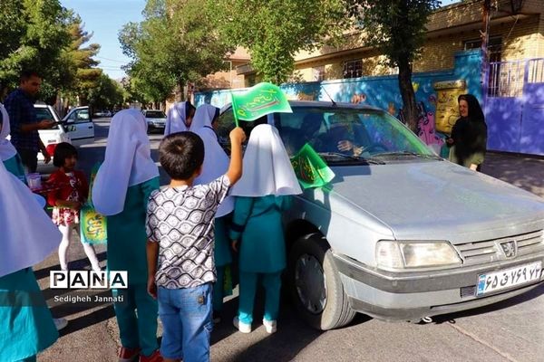 حضور پرشور دهه نودی‌های آباده در برپایی جشن عید غدیر