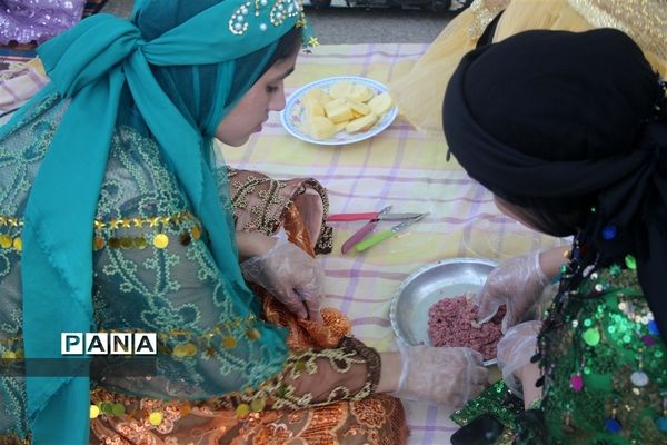 آشپزی دختران عشایر در جشنواره غذا