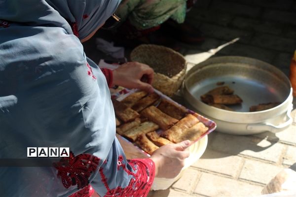 آشپزی دختران عشایر در جشنواره غذا