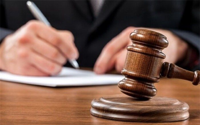 دادگاه بدوی  معلم ۵۵ ساله متهم به آزار جنسی را گناهکار تشخیص داد
