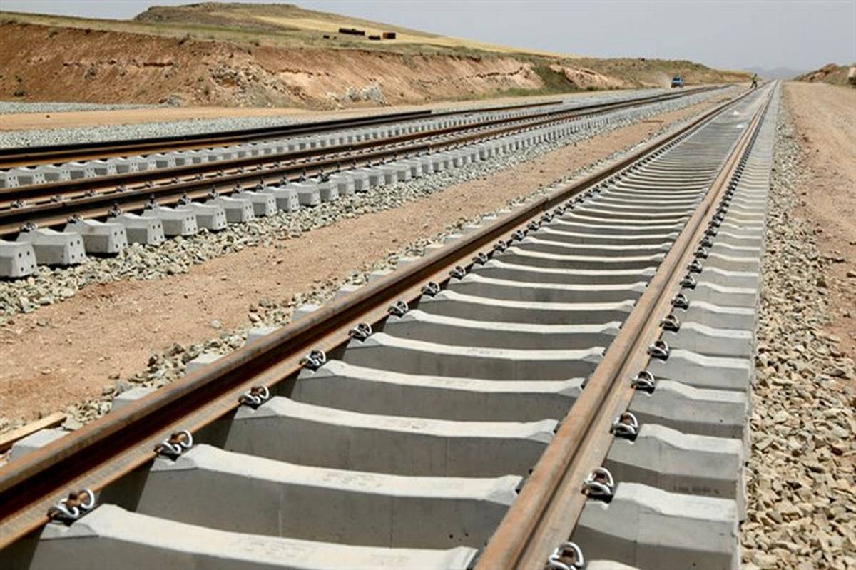 ۲۵کیلومتر از راه‌آهن اردبیل - میانه آماده ریل‌گذاری است
