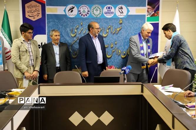 برگزاری شورای برنامهریزی سازمان دانشآموزی همزمان با افتتاحیه مجلس دانشآموزی کرمانشاه