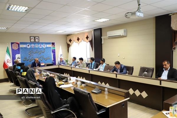 برگزاری شورای برنامه‌ریزی سازمان دانش‌آموزی همزمان با افتتاحیه مجلس دانش‌آموزی کرمانشاه