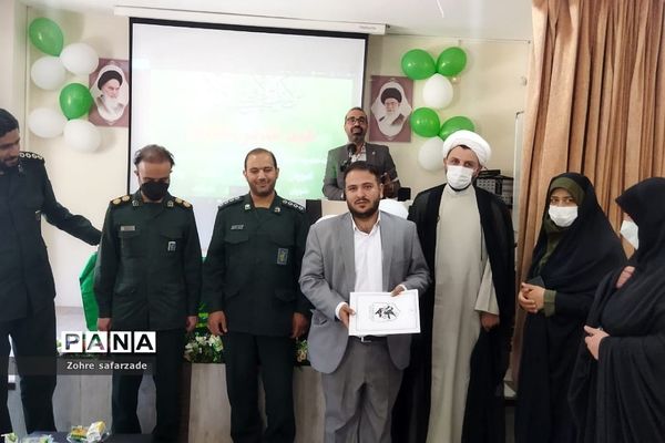 مراسم‌ تکریم و معارفه مسئول بسیج فرهنگیان آموزش و‌ پرورش رودهن