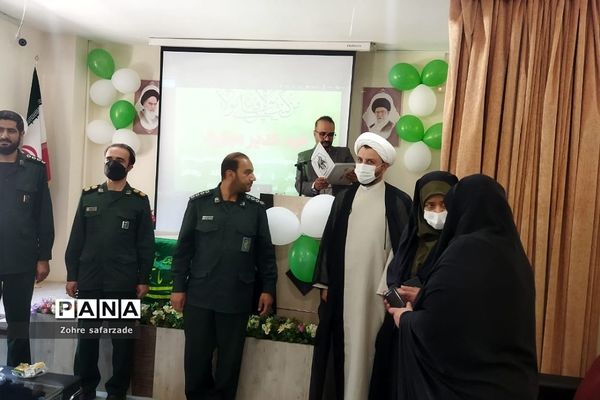 مراسم‌ تکریم و معارفه مسئول بسیج فرهنگیان آموزش و‌ پرورش رودهن