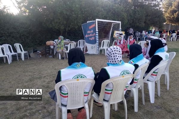 حضور دانش‌آموزان دختر عشایر خوزستان در اردوی دانش‌آموزان عشایر کشور