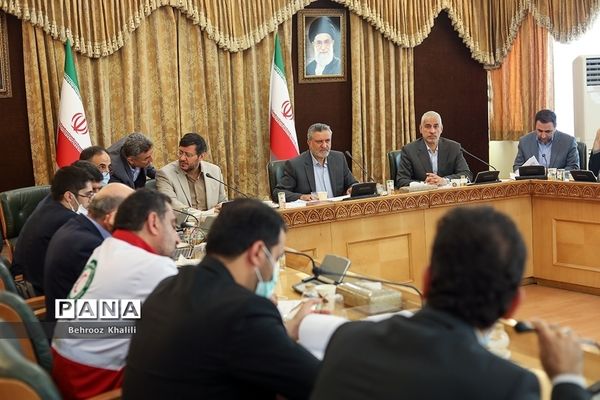 جلسه بررسی طرح‌های توسعه‌ای شهرهای آبادان و خرمشهر