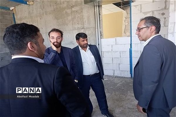 بازدید از پروژه‌های نیم تمام مشارکتی آموزش و پرورش کاشمر