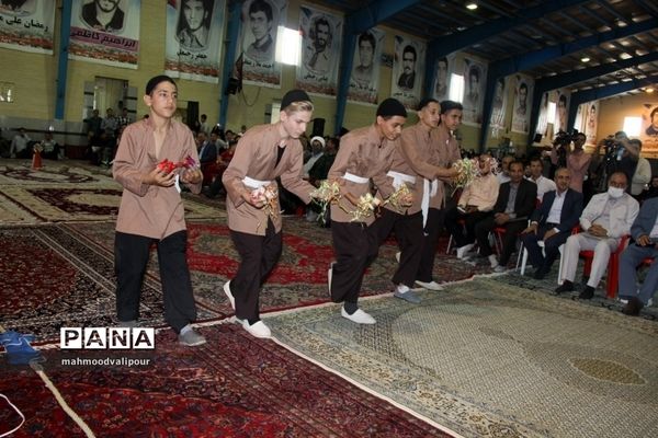 جشنواره بازی‌های بومی محلی دانش‌آموزان مدارس عشایری استان قزوین