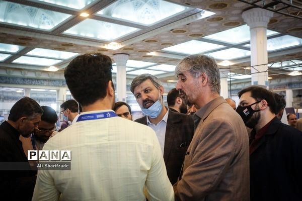 بازدید معاون پرورشی و فرهنگی آموزش و پرورش از نمایشگاه هم‌افزایی برای مدیریت ایران