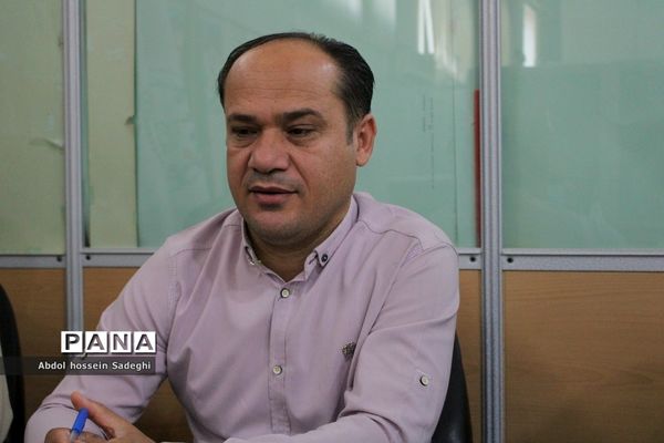 جلسه هم‌اندیشی مربیان و مدرسان پیشتاز سازمان دانش‌آموزی استان بوشهر