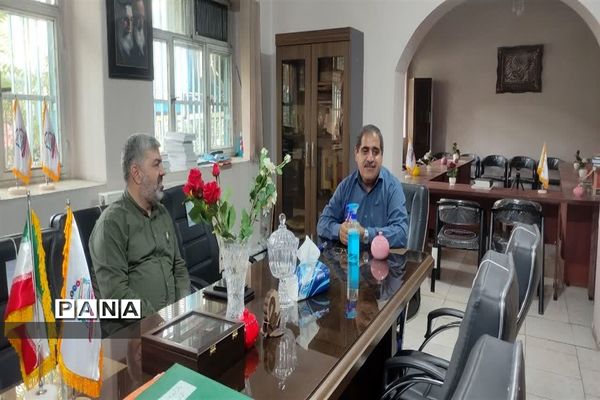 بازدید سرپرست آموزش و پرورش منطقه 11 از روند اجرایی پروژه مهر مدارس