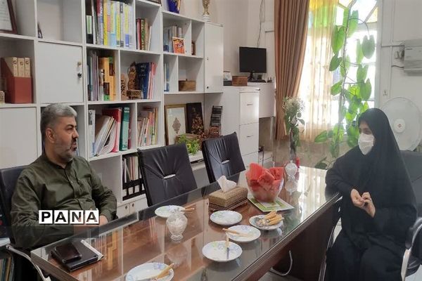 بازدید سرپرست آموزش و پرورش منطقه 11 از روند اجرایی پروژه مهر مدارس