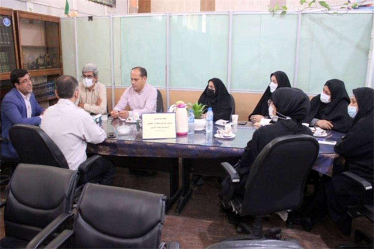 جلسه هم‌اندیشی مربیان و مدرسان پیشتاز سازمان دانش‌آموزی استان بوشهر برگزار شد