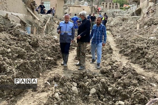 بازدید میدانی مسئولان شهرستان دماوند از روستاهای سیل‌زده رودهن