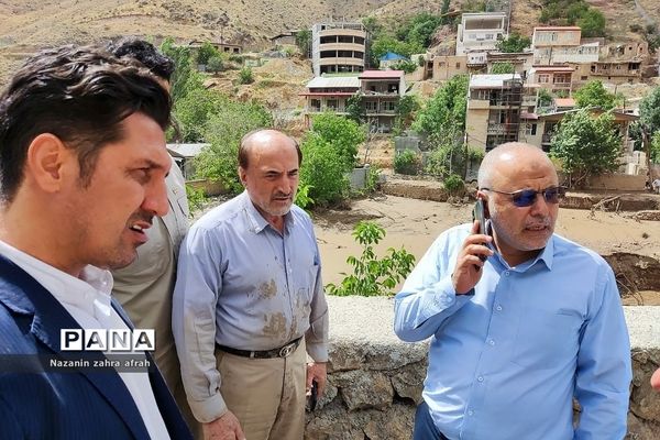 بازدید میدانی مسئولان شهرستان دماوند از روستاهای سیل‌زده رودهن