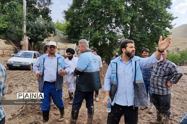 بازدید میدانی مسئولان شهرستان دماوند از روستاهای سیل‌زده رودهن